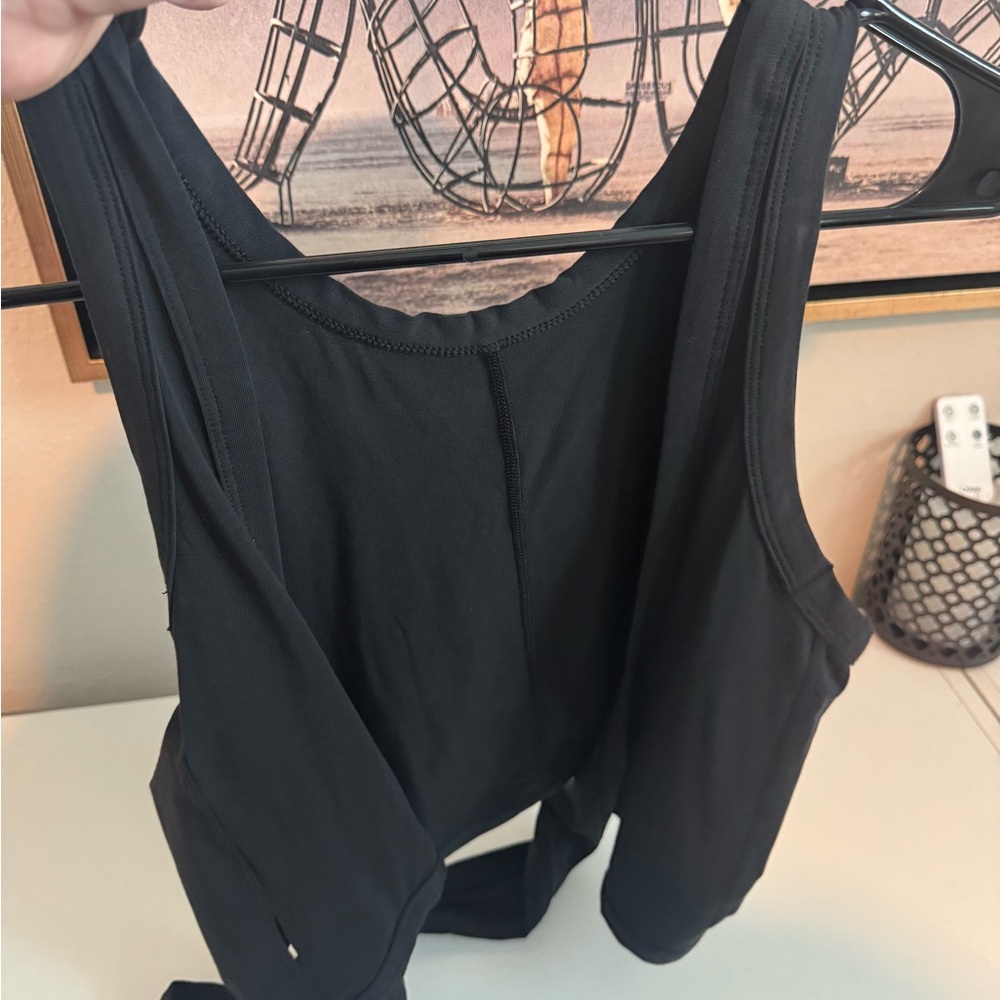 NWT Lululemon Athletica Black “It’s a Tie” Tank Top 6/S - Picture 5 of 7